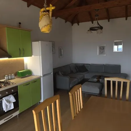 Fortuna Villa Qeparo